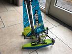Lego Technic catamaran 42105, Ophalen, Zo goed als nieuw