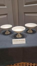 Wedgwood edme schaaltje op voet, Huis en Inrichting, Keuken | Servies, Ophalen of Verzenden, Wedgwood, Aardewerk, Schaal of Schalen
