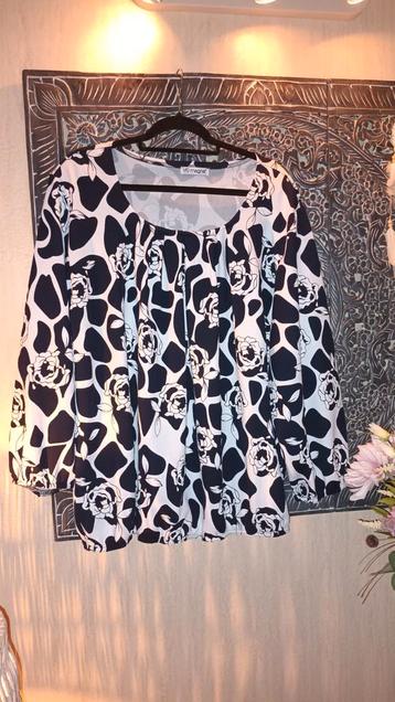 MAGNA Tuniek Maat 56/58 beschikbaar voor biedingen