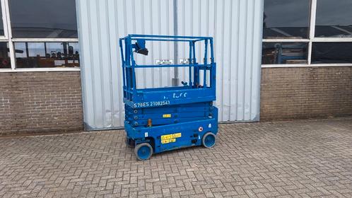 Hoogwerker Genie GS 1932 met boekwerken(2013), Zakelijke goederen, Machines en Bouw | Liften, Steigers en Ladders, Ophalen