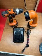 AEG Accu Schroefboormachine + Werklamp, Gebruikt, Variabele snelheid, Ophalen of Verzenden, Boor- en Schroefmachine