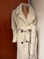 NA-KD teddyjas mer ceintuur maat L ZGAN, Kleding | Dames, Jassen | Winter, Beige, Maat 42/44 (L), Ophalen of Verzenden, Zo goed als nieuw