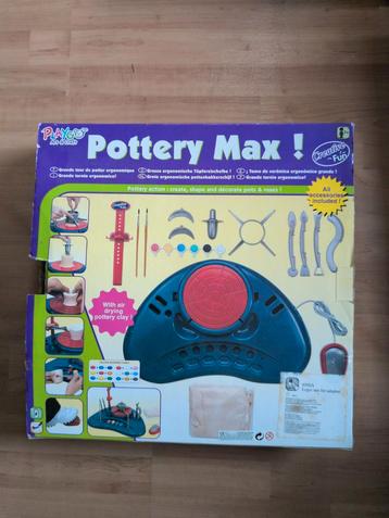 Pottery Max Klei-Boetseermachine. Sinterklaastip  beschikbaar voor biedingen