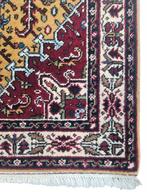 Handmade Heriz okergeel Bessarabia wol tapijt loper 77x357cm, Huis en Inrichting, Gebruikt, ., 200 cm of meer, Rechthoekig