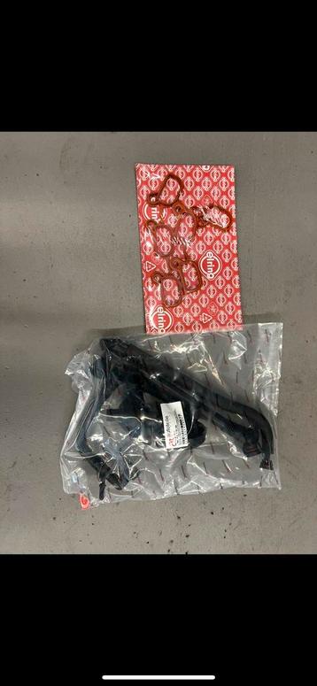 BMW E46 M52 Carterontluchting complete set beschikbaar voor biedingen