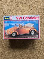 Revell 1:25 VW Kever Cabriolet - Bouwdoos, Auto, Ophalen of Verzenden, Zo goed als nieuw, 1:32 tot 1:50