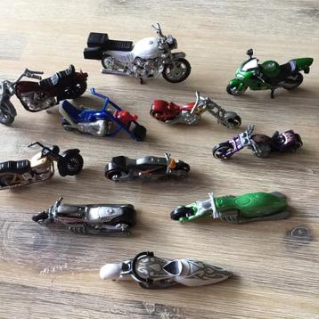 Mini speelgoed motoren 11 st. ( gebruikt) div.modellen beschikbaar voor biedingen