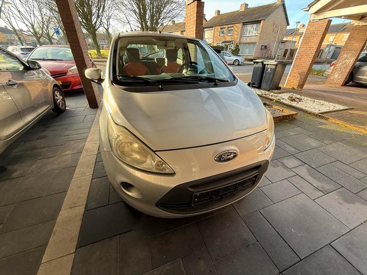 Ford ka, Auto's, Ford, Particulier, Ka, Benzine, Euro 4, Hatchback, Handgeschakeld, Zilver of Grijs, Overige kleuren, Stof, Ophalen