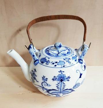 Vintage uienpatroon keramische theepot handgeschilderd  beschikbaar voor biedingen