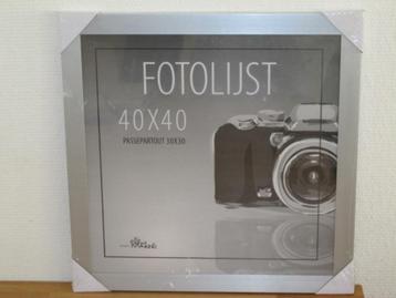 Nieuwe aluminium fotolijsten: 40 bij 40 beschikbaar voor biedingen