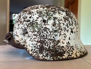 M35 Duitse helm wintercamo oostfront beschikbaar voor biedingen