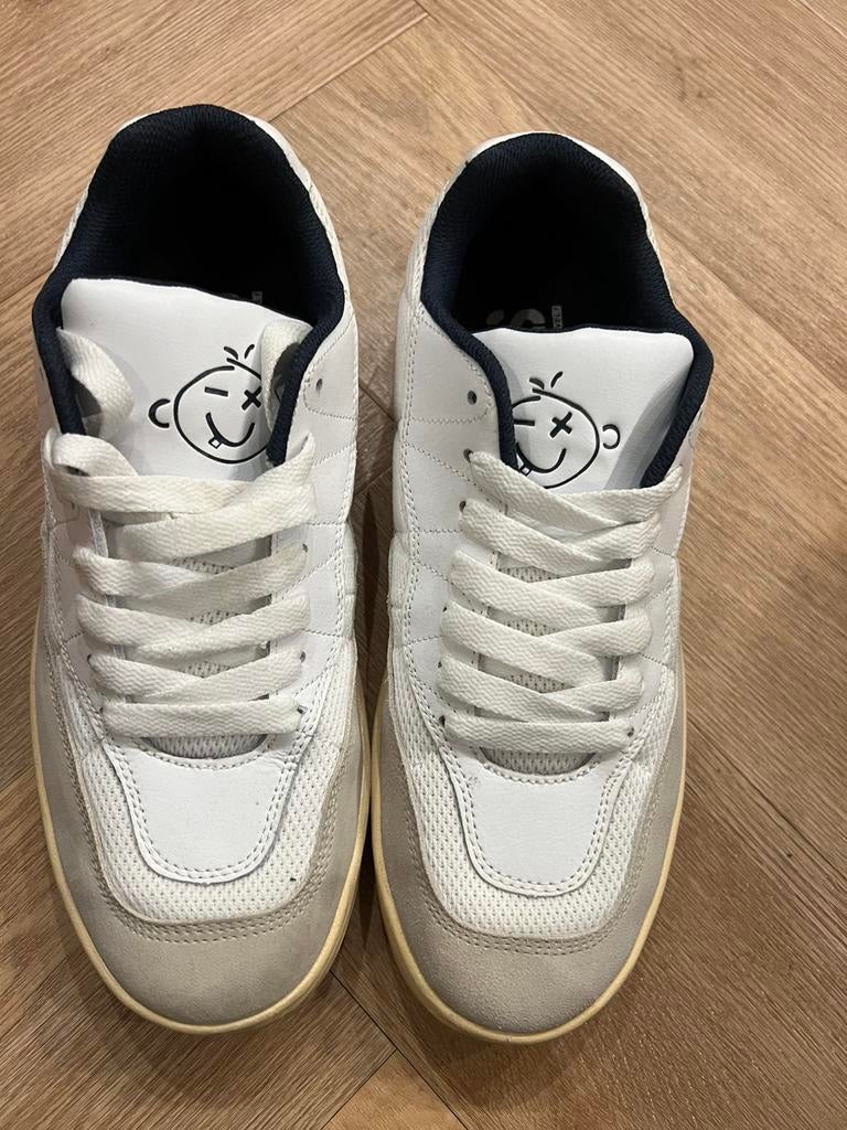Etnies, off-white , skateboard sneakers maat 42, Ophalen of Verzenden, Zo goed als nieuw
