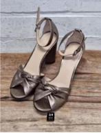 WHAT FOR - Mooie Leren sandalen met hak maat 38 - Als nieuw, Kleding | Dames, Schoenen, Pumps, Ophalen of Verzenden, Zo goed als nieuw