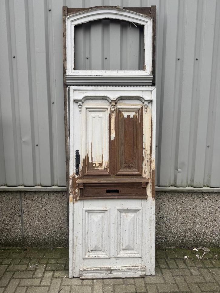 Prachtige antieke eiken voordeur met kozijn, Doe-het-zelf en Verbouw, Deuren en Horren, Gebruikt, Buitendeur, 215 cm of meer, 80 tot 100 cm