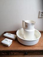 Vintage wastafelset met kan en zeepbakjes, Ophalen of Verzenden