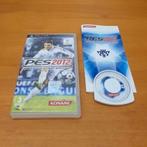 PSP | Pro Evolution Soccer 2012 / PES 2012 / PES 12, Spelcomputers en Games, Gebruikt, Ophalen of Verzenden, Sport, 3 spelers of meer