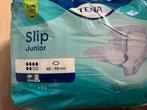 Tena slip junior luiers, Diversen, Verpleegmiddelen, Ophalen of Verzenden, Zo goed als nieuw