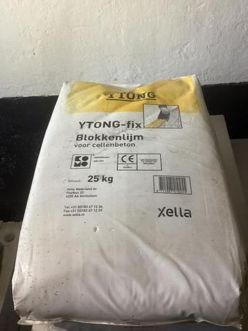 Ytong blokkenlijm beschikbaar voor biedingen