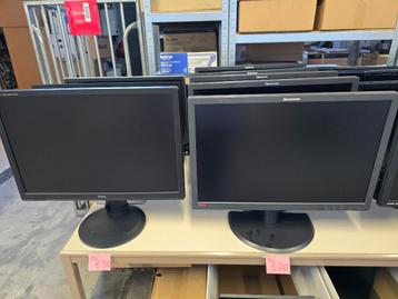 50+ 24"-23"-22" monitoren OPRUIMING €5-€10-€15-€20-€30 beschikbaar voor biedingen