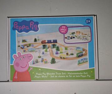 Peppa Pig Houten Treinset - 52 Delig beschikbaar voor biedingen