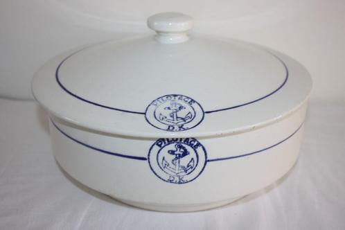 Antieke aardewerken dekschaal van St. Armand ter de ferre, Antiek en Kunst, Antiek | Servies los, Ophalen of Verzenden