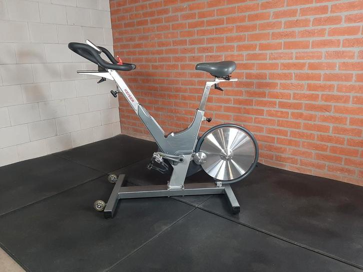 Keiser m3+ spinningbike, Sport en Fitness, Fitnessmaterialen, Zo goed als nieuw, Overige typen, Ophalen of Verzenden