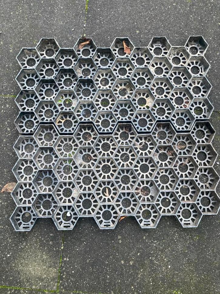 Gebruikte Grindmatten / Grasdallen - Tuinbestrating, Tuin en Terras, Grind, Keien en Split, Gebruikt, Grind, Grijs, Overige materialen