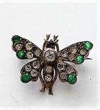 Leuke kleine antieke broche vlinder met groen en helder stra, Ophalen, Overige materialen, Broche