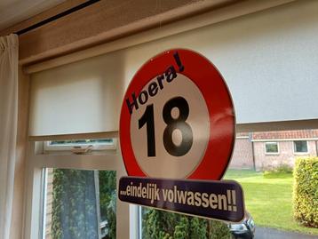 Versiering 18 jarige  beschikbaar voor biedingen