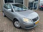 Volkswagen Polo 1.4-16V Optive 5 Deurs - Airco - Nette Auto!, Voorwielaandrijving, Stof, Gebruikt, Zwart
