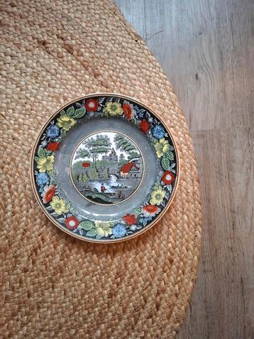 Petrus Regout Wild Rose Wandbord beschikbaar voor biedingen