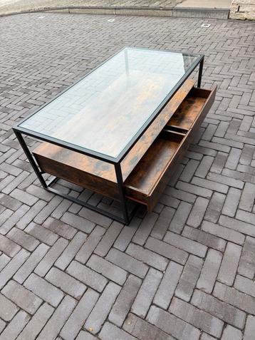 Moderne salontafel met glas en hout. Tv meubel. beschikbaar voor biedingen