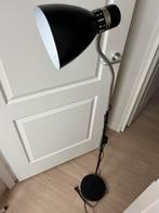 Vloerlamp, Huis en Inrichting, Lampen | Vloerlampen, Ophalen of Verzenden, Gebruikt, Metaal, 150 tot 200 cm