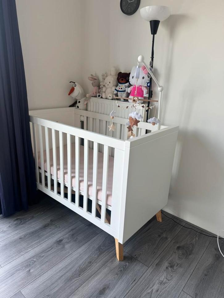 Baby Bed for Sale – Excellent Condition, Kinderen en Baby's, Babywiegjes en Ledikanten, Zo goed als nieuw, Ophalen