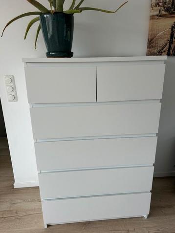 MALM IKEA kast 6 laden