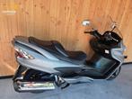SUZUKI AN 400 BURGMAN ABS AN400 AN-400 Nieuwe Banden set!, 400 cc, Scooter, Bedrijf, 12 t/m 35 kW