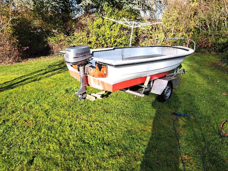 Boot, Watersport en Boten, Motorboten en Motorjachten, Gebruikt, Polyester, Tot 6 meter, Overige brandstoffen, Ophalen