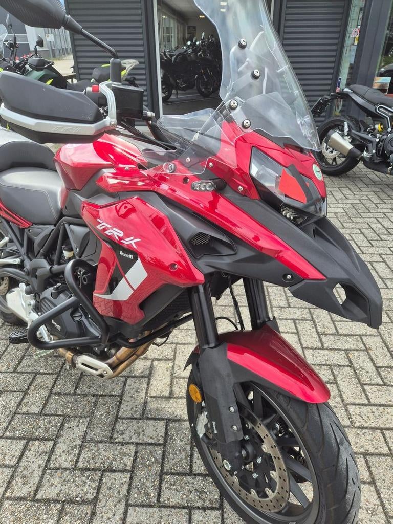 BENELLI TRK 502 (bj 2022), Motoren, 2 cilinders, Bedrijf, Onbekend, Overig