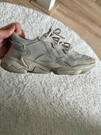 Adidas Ozweego Sneaker, Ophalen of Verzenden, Gedragen, Beige, Sneakers of Gympen