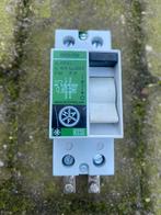 Aardlekschakelaar 40A 0,03A, Ophalen of Verzenden, Gebruikt, Schakelaar