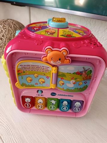Vtech activiteiten kubus beschikbaar voor biedingen