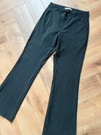 Studio anneloes flair pinstripe broek M zwart wit, Maat 38/40 (M), Zwart, Ophalen of Verzenden, Zo goed als nieuw