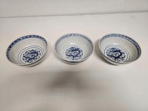 3 Jingdehzen borden voor €15,-, Huis en Inrichting, Keuken | Servies, Gebruikt, Bord(en), Overige stijlen, Porselein, Ophalen