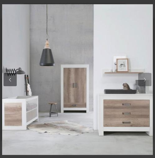 Complete babykamer - Kidsmill Long Island (wit/eikenlook), Kinderen en Baby's, Kinderkamer | Complete kinderkamers, Zo goed als nieuw