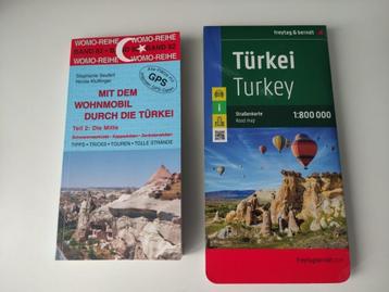 Reisboek met de camper door Turkije en landkaart 1:800 000 beschikbaar voor biedingen