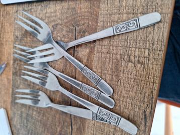 Overtollig bestek.  beschikbaar voor biedingen