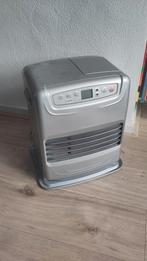 Qlima Kachel Petroleum, met 20+ liter, Huis en Inrichting, Kachels, Ophalen, Zo goed als nieuw, Overige brandstoffen, Petroleumkachel