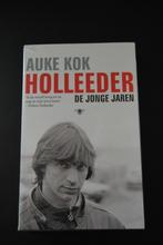 Titel: Holleder de jonge jaren (272 pagina’s) / Auke Kok, Ophalen of Verzenden, Zo goed als nieuw, Overige