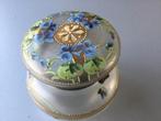 Prachtig beschilderd antiek glazen dekseldoosje, Antiek en Kunst, Antiek | Glas en Kristal, Ophalen of Verzenden