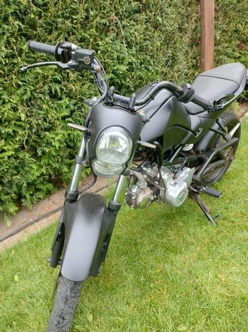 bromfiets Kymco k pipe automaat 4 takt  beschikbaar voor biedingen